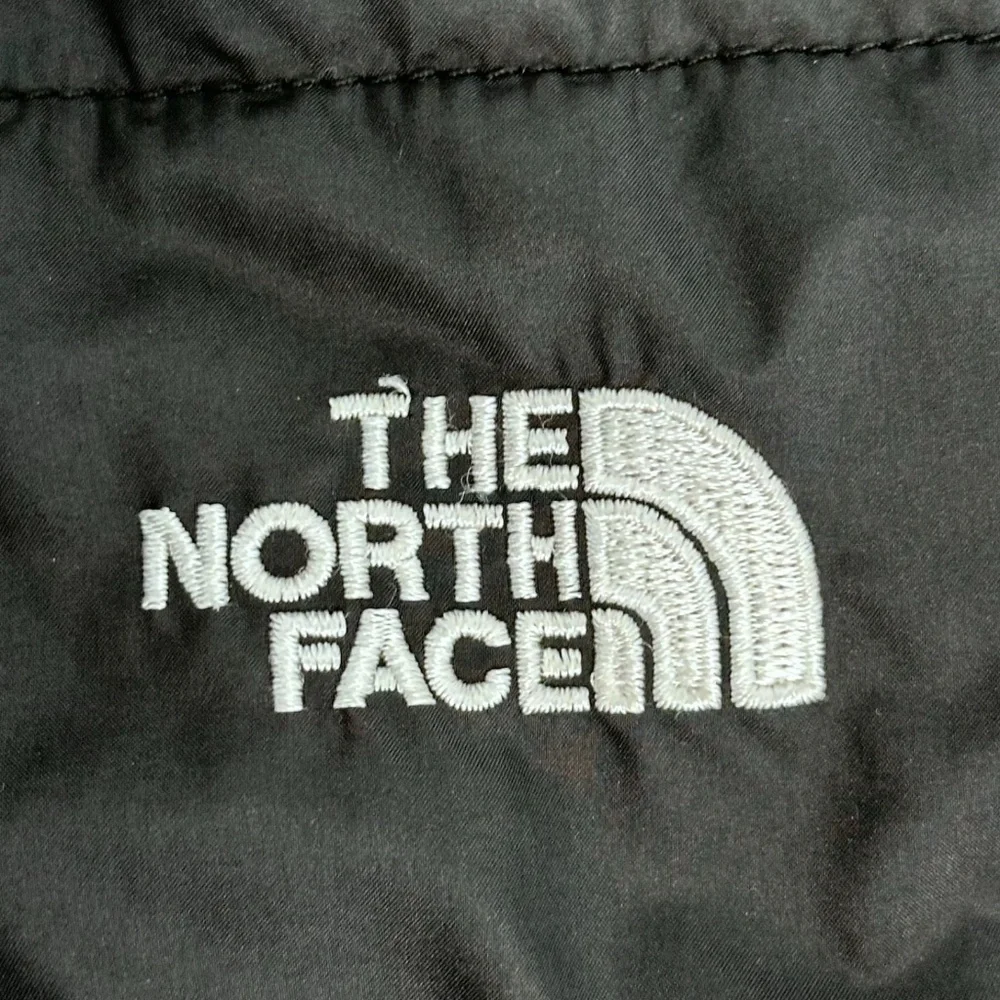 THE NORTH FACE Mount Chimbo Youth Boy L Black/Gray Reversible Jacket Puffer Cozy